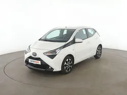 Weiß Gebraucht 2020 Toyota Aygo X-play Kleinwagen | 10.490 € (Fairer Preis)
