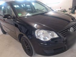 Schwarz Gebraucht 2009 VW Polo Trendline Kleinwagen | 2.900 € (Fairer Preis)