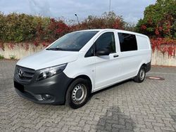 Weiß Gebraucht 2019 Mercedes Vito Van / Kleinbus | 19.900 €