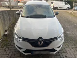 Weiß Gebraucht 2019 Renault Mégane IV LIMITED Limousine | 11.000 € (Guter Preis)