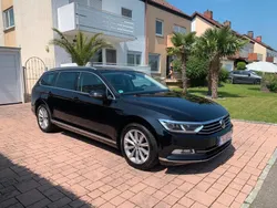 Schwarz Gebraucht 2018 VW Passat Highline Kombi | 18.500 € (Fairer Preis)
