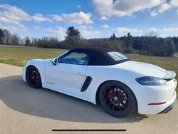 Weiß Gebraucht 2021 Porsche 718 Boxster GTS Cabrio | 86.500 € (Superpreis)