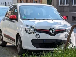 Weiß Gebraucht 2016 Renault Twingo Liberty Kleinwagen | 6.200 € (Guter Preis)