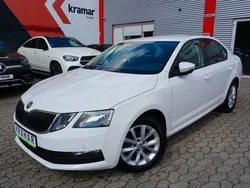 Weiß Gebraucht 2019 Skoda Octavia Clever Limousine | 14.490 € (Fairer Preis)
