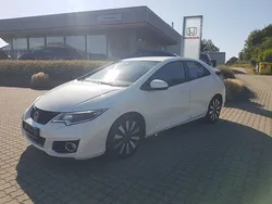 Weiß Gebraucht 2016 Honda Civic Elegance Limousine | 9.990 € (Guter Preis)