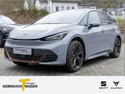 Grau Gebraucht 2023 Cupra Born Kleinwagen | 31.880 € (Fairer Preis)