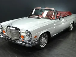 Silbergraumetallic 180 Gebraucht 1970 Mercedes 280 SE Cabrio | 149.900 €