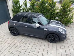 Grau Gebraucht 2019 Mini Cooper S Kleinwagen | 18.100 € (Fairer Preis)