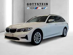 Alpinweiss iii Gebraucht 2021 BMW 318 Advantage Kombi | 26.850 € (Etwas zu teuer)