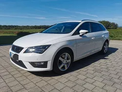 Weiß Gebraucht 2016 Seat Leon ST FR Kombi | 10.450 € (Guter Preis)