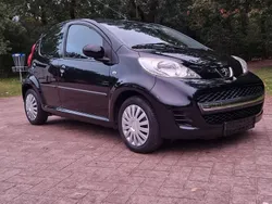 Schwarz Gebraucht 2011 Peugeot 107 Filou Kleinwagen | 5.900 € (Teuer)