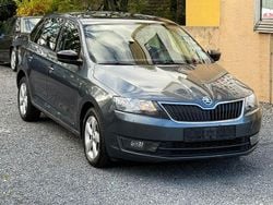 Grau Gebraucht 2014 Skoda Rapid Ambition Limousine | 5.990 € (Fairer Preis)