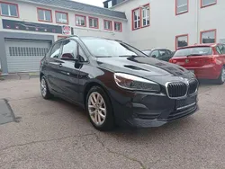 Blacksapphiremetallic Gebraucht 2020 BMW 225 Active Tourer Advantage Van / Kleinbus | 17.590 € (Etwas zu teuer)