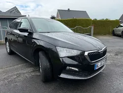 Schwarz Gebraucht 2022 Skoda Scala Active Kleinwagen | 16.495 € (Guter Preis)