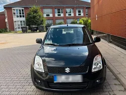Schwarz Gebraucht 2009 Suzuki Swift Kleinwagen | 1.950 €