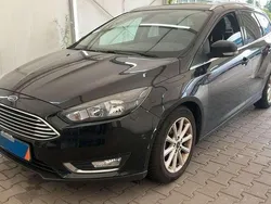 Schwarz Gebraucht 2015 Ford Focus Titanium Kombi | 7.999 € (Fairer Preis)