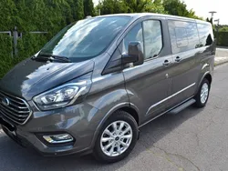 Grau Gebraucht 2020 Ford Tourneo Custom Titanium Van / Kleinbus | 34.999 € (Fairer Preis)