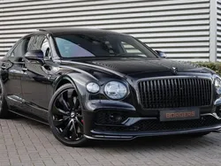 Schwarz Gebraucht 2022 Bentley Flying Spur Mulliner Limousine | 199.950 € (Fairer Preis)