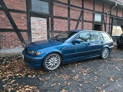 Blau Gebraucht 2003 BMW 330 M Sport Kombi | 3.500 € (Guter Preis)