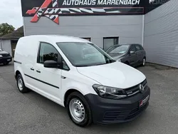 Weiß Gebraucht 2018 VW Caddy Van / Kleinbus | 14.999 € (Guter Preis)