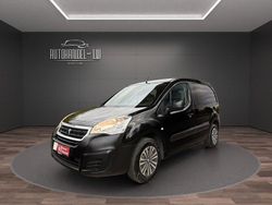Schwarz Gebraucht 2016 Peugeot Partner Comfort plus Van | 9.490 € (Fairer Preis)