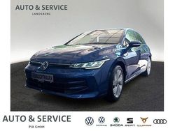 5r anemonenblau metallic Gebraucht 2024 VW Golf VIII Life Limousine | 26.990 € (Etwas zu teuer)