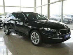 Black magic Neu 2025 Skoda Octavia Kombi | 32.910 € (Superpreis)