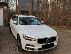 Weiß Gebraucht 2017 Volvo V90 CC Kombi | 26.900 € (Guter Preis)