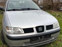 Gebraucht 2001 Seat Ibiza Stella Limousine | 800 € (Fairer Preis)