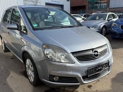Silber Gebraucht 2007 Opel Zafira Catch Me Van / Kleinbus | 2.199 € (Guter Preis)