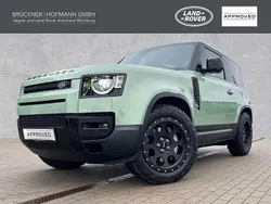 Grasmere green Gebraucht 2023 Land Rover Defender 75th Limited Edition SUV | 104.800 €