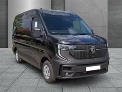 Perlmuttschwarz Neu 2025 Renault Master Van | 36.079 € (Guter Preis)