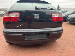 Schwarz Gebraucht 2004 Seat Leon Stella Limousine | 1.600 € (Fairer Preis)