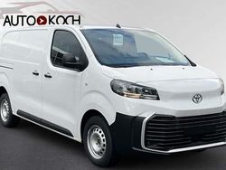 Weiß Gebraucht 2024 Toyota Proace Van | 30.880 € (Guter Preis)