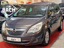 Grau Gebraucht 2013 Opel Meriva Innovation Van / Kleinbus | 2.799 € (Fairer Preis)