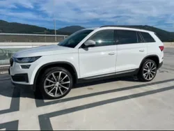 Weiß Gebraucht 2021 Skoda Kodiaq Ambition SUV | 25.990 € (Guter Preis)