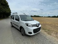 Weiß Gebraucht 2015 Renault Mégane III Limousine | 3.000 € (Superpreis)