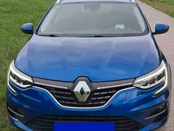 Blau Gebraucht 2021 Renault Mégane GrandTour Intens Kombi | 21.000 € (Teuer)