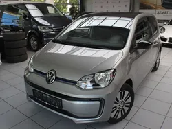 Dark silver metallic Gebraucht 2020 VW e-up! Style Kleinwagen | 13.990 € (Etwas zu teuer)