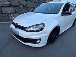 Weiß Gebraucht 2012 VW Golf VI Edition Limousine | 15.400 €