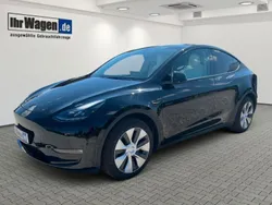 Solid black (metallic) Gebraucht 2022 Tesla Model Y Long Range SUV | 37.990 € (Fairer Preis)