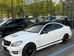 Weiß Gebraucht 2011 Mercedes C350 Coupé | 23.000 €
