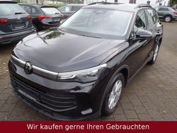 Schwarz Gebraucht 2024 VW Tiguan R SUV | 33.979 € (Superpreis)