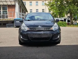 Schwarz Gebraucht 2011 Kia Rio Edition 7 Limousine | 4.900 € (Fairer Preis)