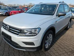 White silver metallic Gebraucht 2018 VW Tiguan Allspace SUV | 20.600 € (Fairer Preis)