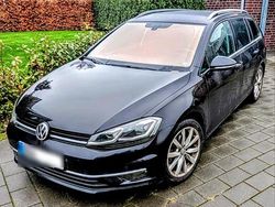 Schwarz Gebraucht 2018 VW Golf VII Kombi | 16.540 € (Fairer Preis)