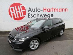 Grenadillschwarz Gebraucht 2025 VW Golf VIII Life Kombi | 29.780 € (Fairer Preis)