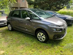 Grau Gebraucht 2018 Citroën C4 Picasso Van / Kleinbus | 7.600 € (Fairer Preis)
