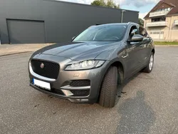 Silber Gebraucht 2017 Jaguar F-Pace Luxury SUV | 19.700 € (Fairer Preis)