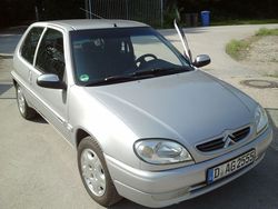 Silber Gebraucht 2001 Citroën Saxo Kleinwagen | 1.900 € (Fairer Preis)
